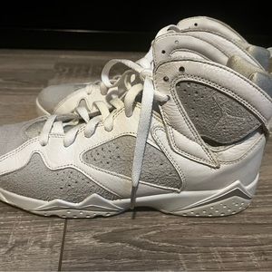 Gray/White Air Jordan Vii’s